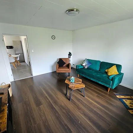 Apartment 3-zimmer Zentral & In Ruhiger Lage